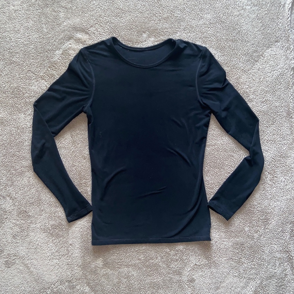 Black Long sleeve top